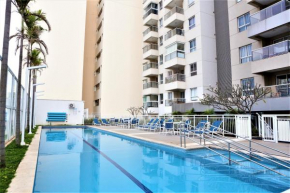Apartamento 1903 no Bosque com quarto cozinha completa e vaga de garagem